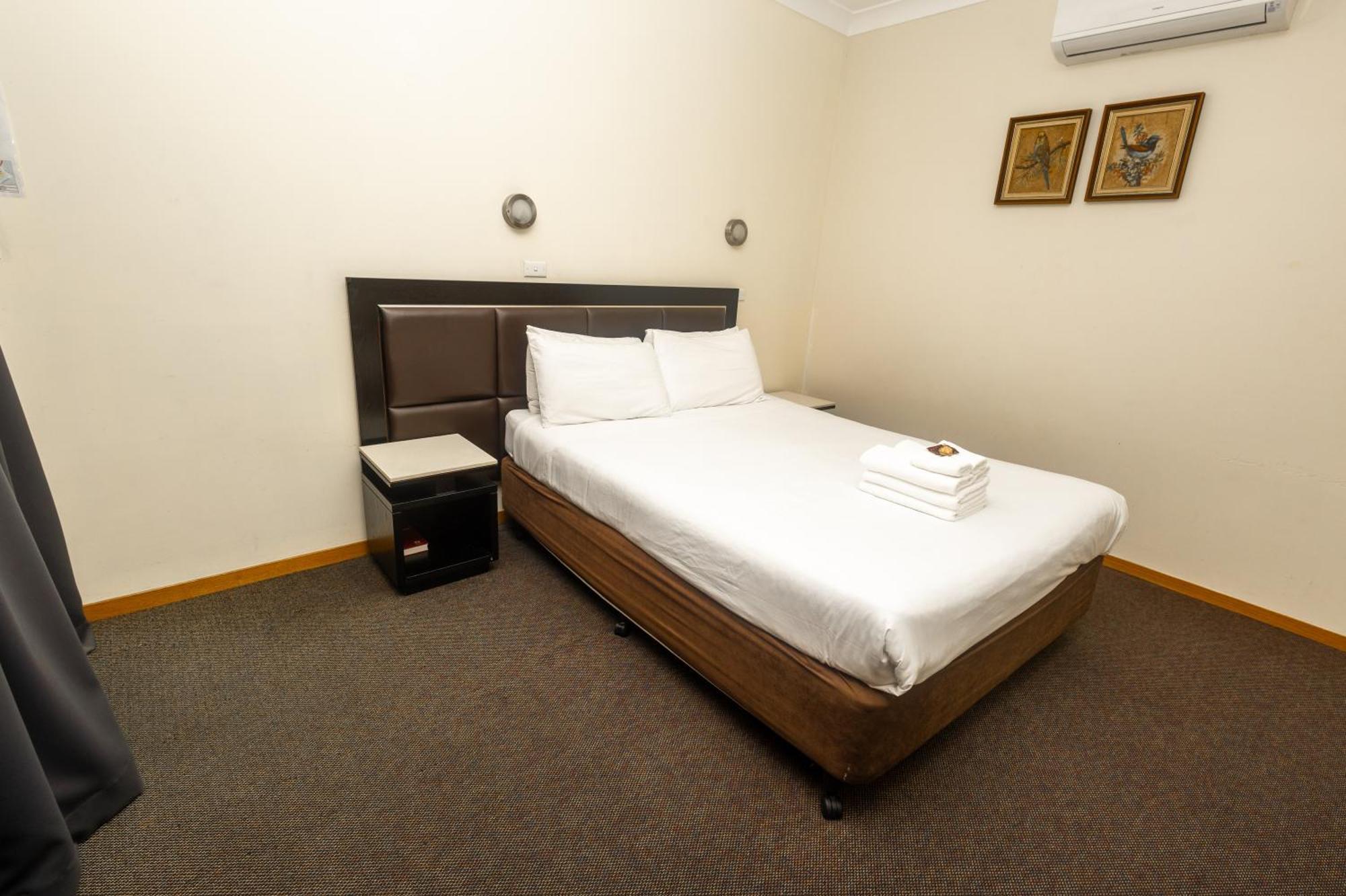 Gosford Inn Motel Exteriér fotografie